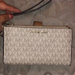 Michale Kors wallet